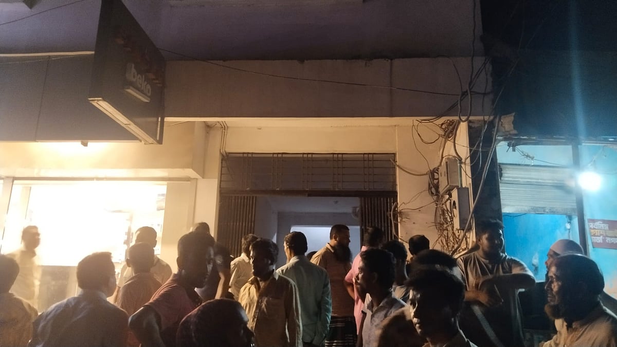 গাইবান্ধায় ইসলামী ব্যাংকের এজেন্ট শাখায় বড় ধরনের জালিয়াতি, ৪৬ গ্রাহকের আমানত আত্মসাৎ